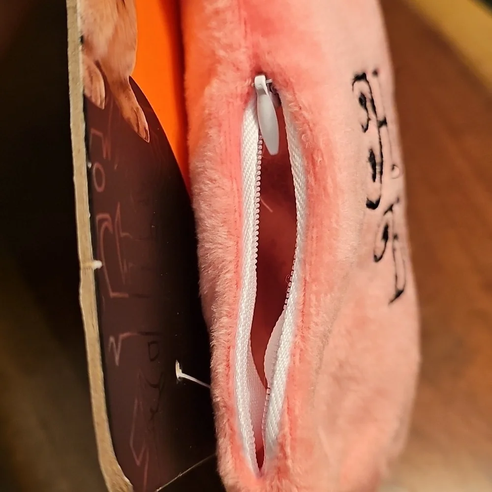 Pink Hey Boo Plush Powered Cat Toy Two Wiggle Modes Flops Around Rechargeable